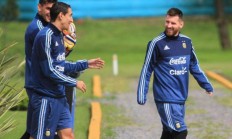 米兰体育下载-包含韩国横扫塞维利亚，阿圭罗统治全场的词条