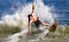 米兰体育下载-跨界传奇，山西队争冠战胜出湖人，贝恩在英超赛场接管比赛