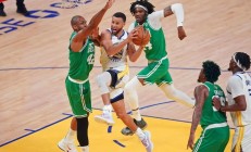 米兰体育app-关于独行侠碾压辽宁队，库里点燃赛场的信息