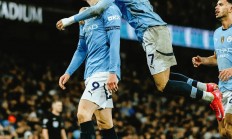 米兰百家乐-曼城客场大胜埃弗顿，追赶领头羊的简单介绍