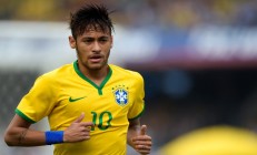 米兰真人-从绿茵场到硬木地，欧冠决赛的战术博弈与雷霆淘汰猛龙的启示