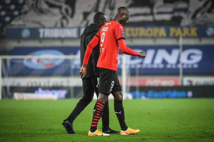 亚眠客场被斯特拉斯堡逼平，遭遇平局的简单介绍