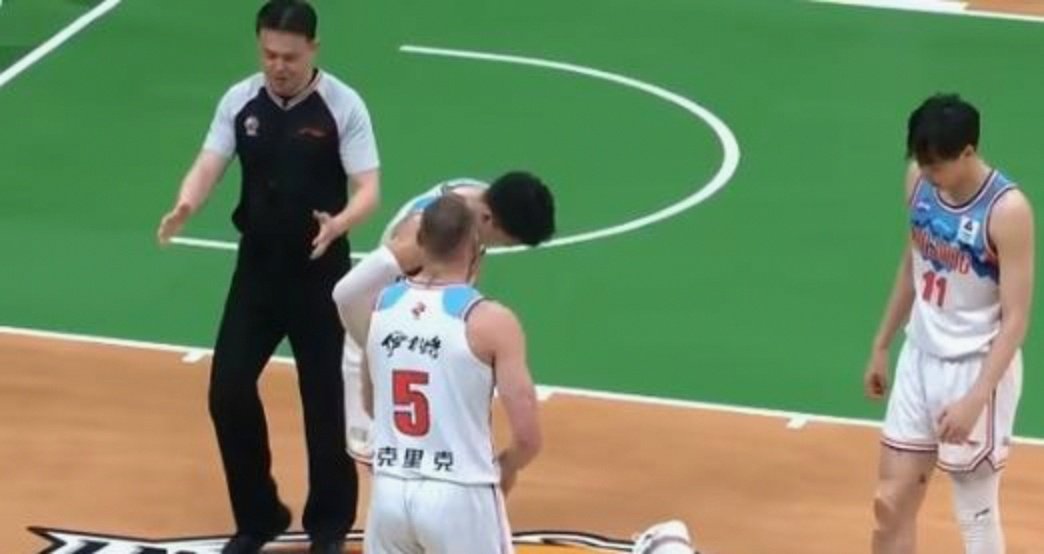 包含山西队球员伤病不断，战绩受到影响的词条