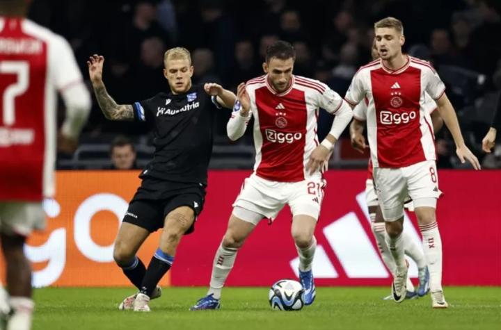 阿贾克斯凭借进球时刻力压罗马,赢得胜利的简单介绍 阿贾克斯凭借进球时刻力压罗马,赢得胜利的简单介绍