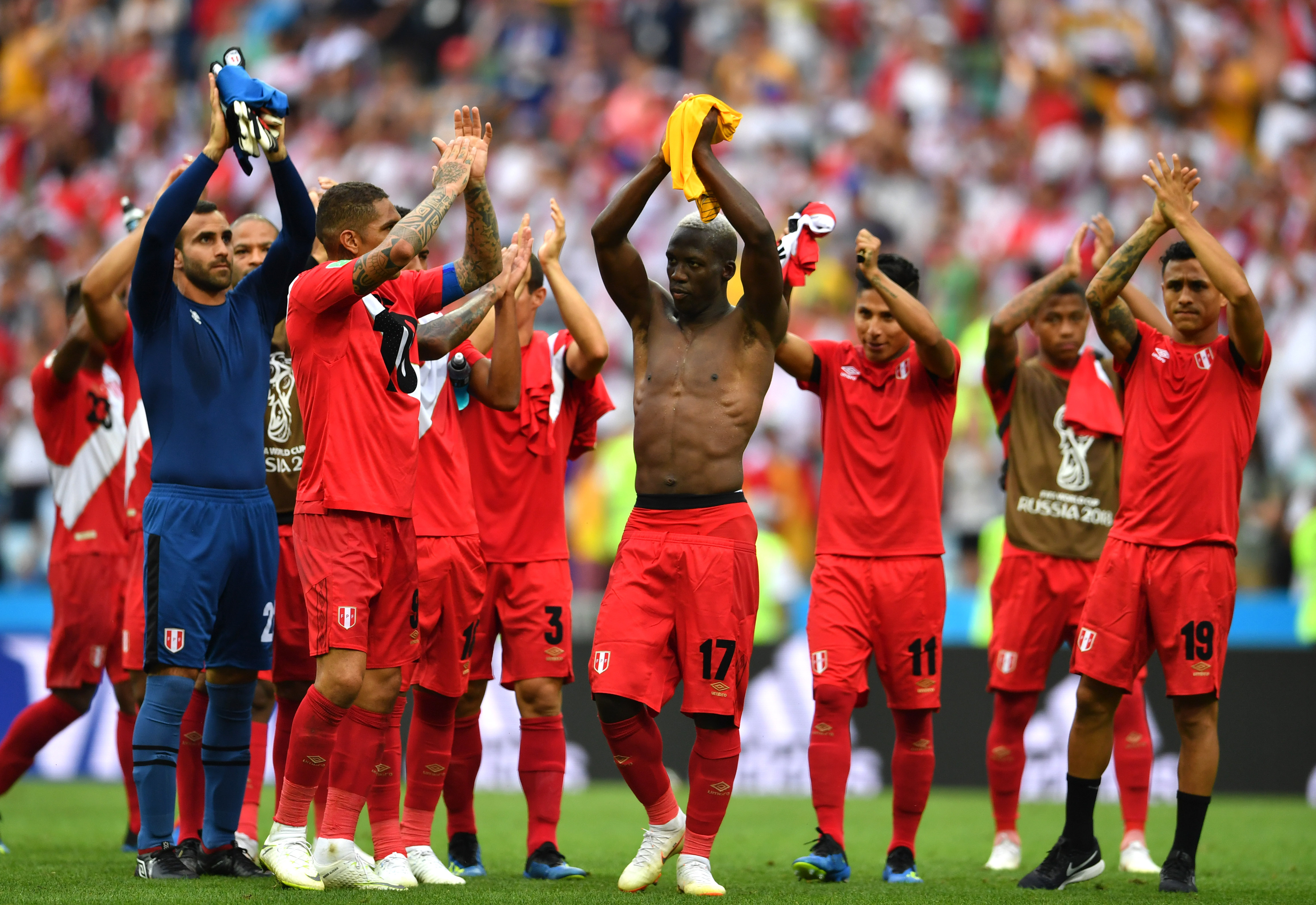 包含葡萄牙队轻取日本队,奥恰洛夫带队取胜的词条 包含葡萄牙队轻取日本队,奥恰洛夫带队取胜的词条