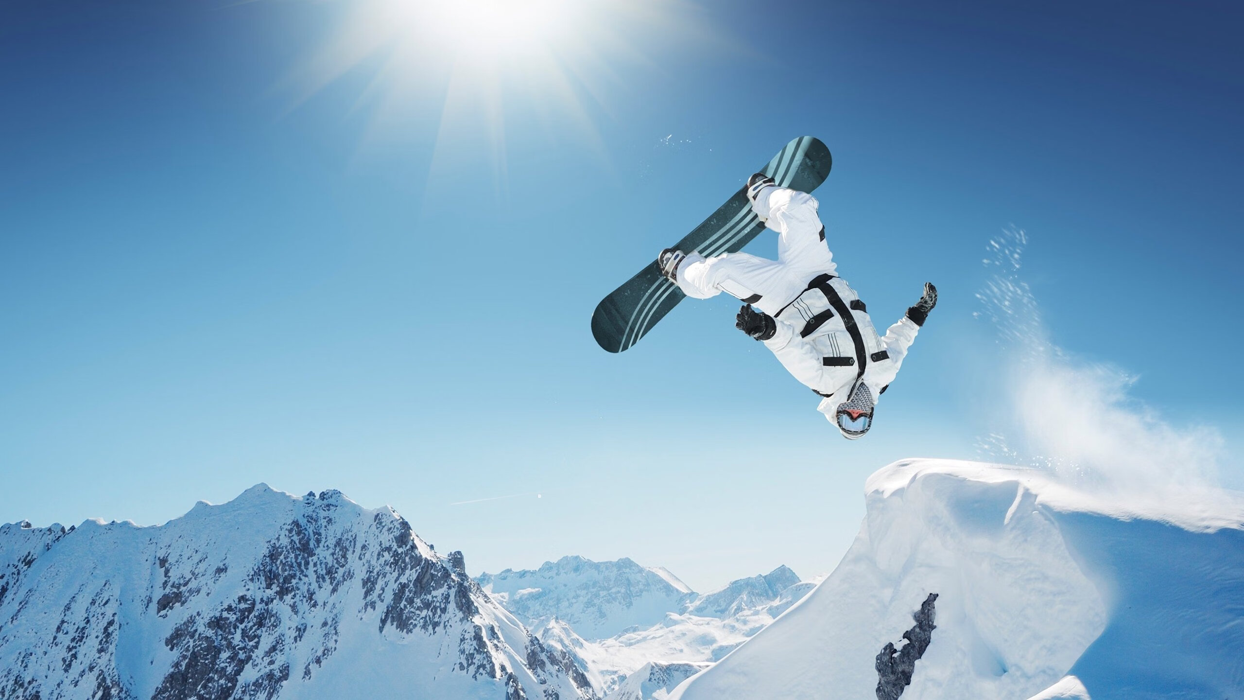 英超争冠之夜,范弗利特关键节点连续得分改写历史